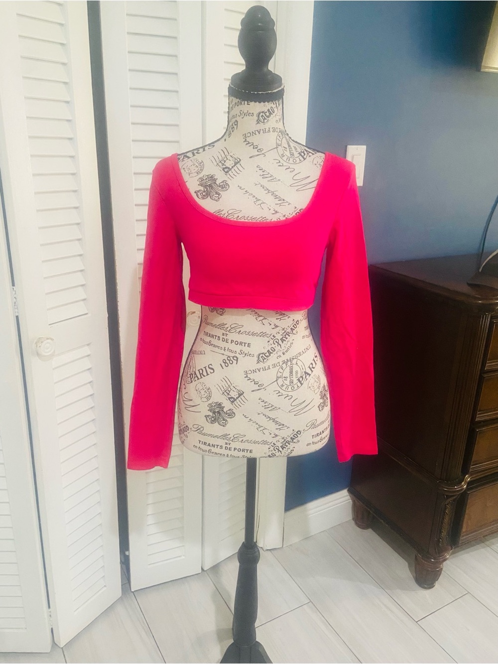 Garage Hot Pink Long Sleeve Scoop Crop Top